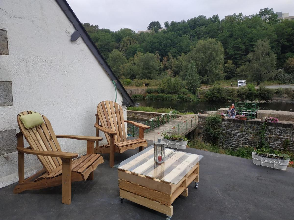 Chambre D'Hotes Dans Maison Eclusiere Bed and Breakfast Hennebont Esterno foto
