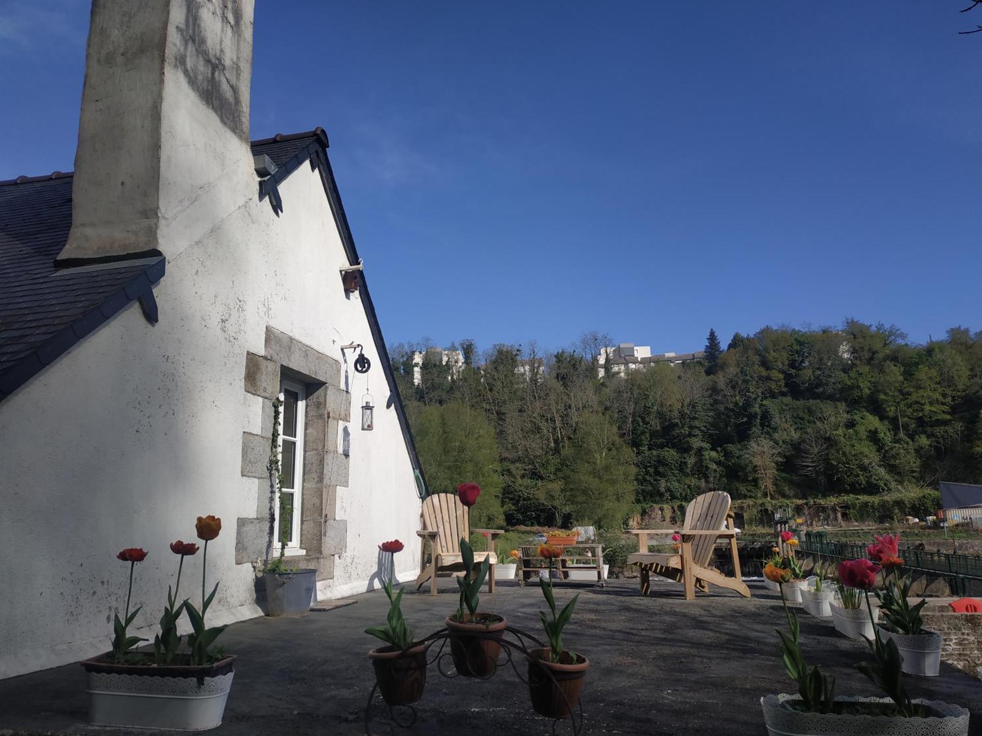 Chambre D'Hotes Dans Maison Eclusiere Bed and Breakfast Hennebont Esterno foto